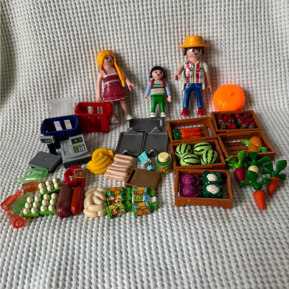 Playmobil city life Grocery Shop 9404 doll food figures lot HTF Retired